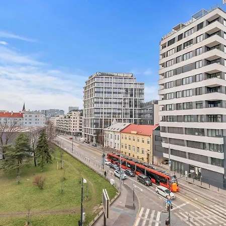 Ah Legionarska * Bratislava