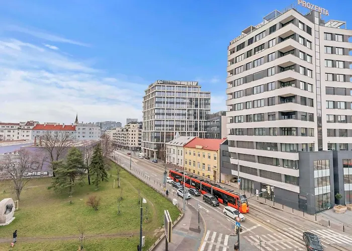 Ah Legionarska * Bratislava